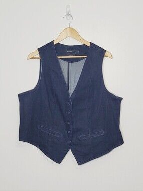 Studio By Torrid Dark Blue Jean Vest Cotton Blend Sleeveless Plus Size 1 Denim